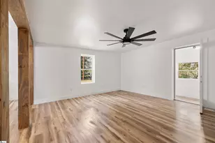 221 Calvert St, Spartanburg, SC 29307 - Photo 17
