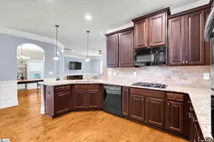 140 River Valley Ln, Greenville, SC 29605 - Photo 7
