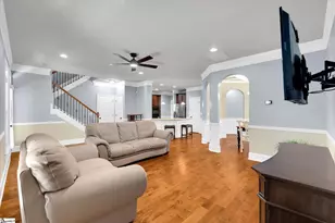 140 River Valley Ln, Greenville, SC 29605 - Photo 11