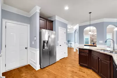 140 River Valley Lane, Greenville, SC 29605 - Photo 9