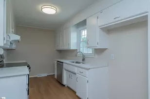 115 Wolfe Rd, Greer, SC 29650 - Photo 11