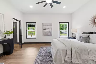1 E 5th Street, Greenville, SC 29611 - Photo 9