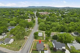 1 E 5th St, Greenville, SC 29611 - Photo 33