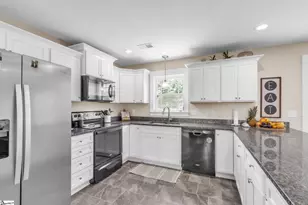 1664 Hannon Rd, Inman, SC 29349 - Photo 11