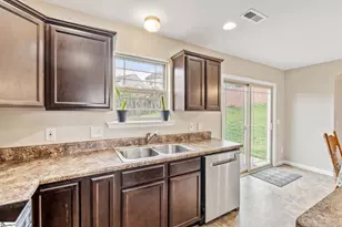 205 Mariner Ct, Greer, SC 29650 - Photo 11