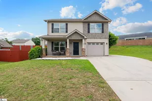 205 Mariner Ct, Greer, SC 29650 - Photo 1