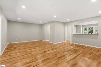 11 Hillington Place, Greer, SC 29651 - Photo 9