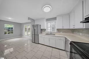 101 Shady Tree Dr, Taylors, SC 29687 - Photo 7