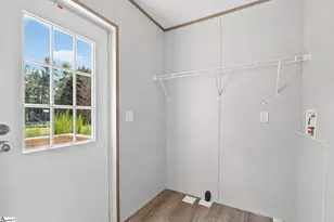 103 Riverview Park, Cowpens, SC 29330 - Photo 15