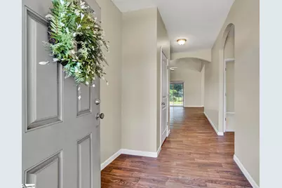 324 S Stonegate Drive, Seneca, SC 29678 - Photo 5