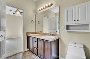 324 S Stonegate Dr, Seneca, SC 29678 - Photo 27