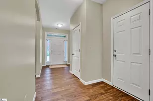 324 S Stonegate Dr, Seneca, SC 29678 - Photo 7