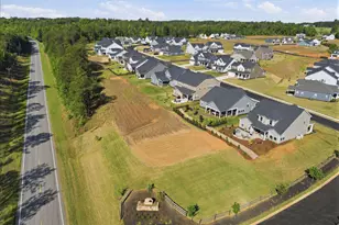 469 Fox Pond Dr, Seneca, SC 29678 - Photo 5