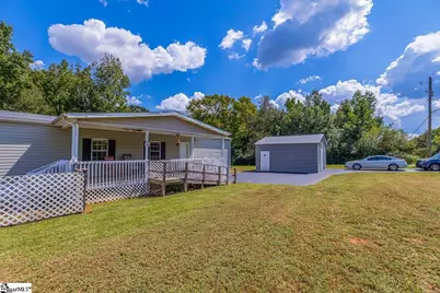 438 Lockhart Lane, Gaffney, SC 29341 - Photo 3