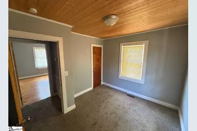 207 Pridmore Street, Laurens, SC 29360 - Photo 5