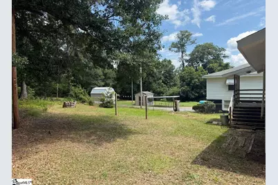 207 Pridmore Street, Laurens, SC 29360 - Photo 7