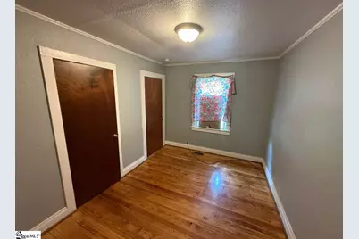 207 Pridmore Street, Laurens, SC 29360 - Photo 3