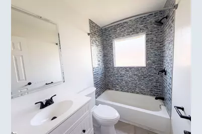 946 N Logan Street, Gaffney, SC 29341 - Photo 13