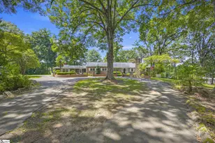 111 Mountain View Dr, Easley, SC 29640 - Photo 3