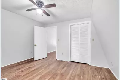 112 Hilltop Road, Laurens, SC 29360 - Photo 17