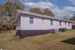 107A Autumn Ln, Easley, SC 29642 - Photo 5