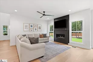1241 Owens Rd, Greer, SC 29651 - Photo 7