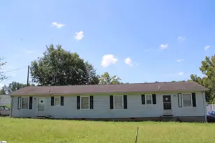 621 Freddie Dr, Spartanburg, SC 29303 - Photo 1