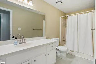 103 Kestrel Ct, Taylors, SC 29687 - Photo 35