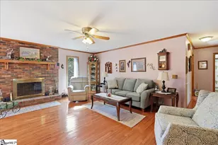 205 Vera Holliday Rd, Six Mile, SC 29682 - Photo 5