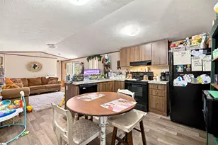 205 Simpson Rd, Honea Path, SC 29654 - Photo 9