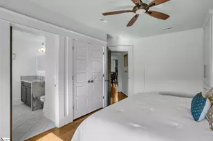 400 E Washington St, Greenville, SC 29601 - Photo 13