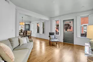 400 E Washington St, Greenville, SC 29601 - Photo 9