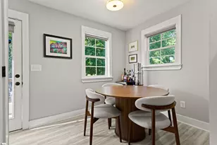 11 Pleasant Ridge Ave, Greenville, SC 29605 - Photo 11