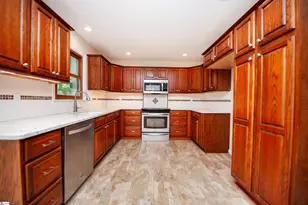 145 Crossgate Dr, Boiling Springs, SC 29316 - Photo 7