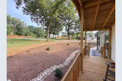 242 Black Bottom Road, Liberty, SC 29657 - Photo 9