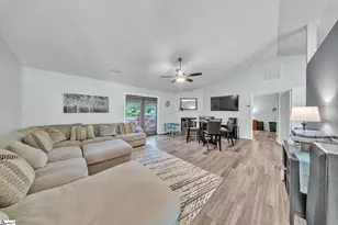 411 Hill Ln, Mauldin, SC 29662 - Photo 3
