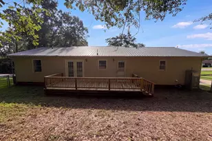 106 Hilltop Rd, Laurens, SC 29360 - Photo 5