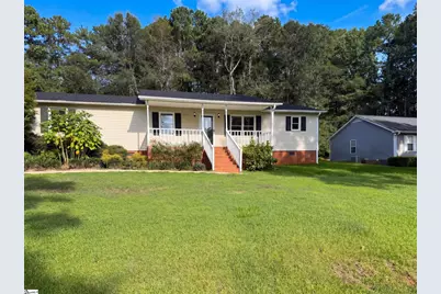 106 Hilltop Road, Laurens, SC 29360 - Photo 1