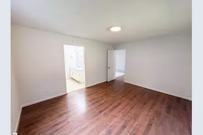 106 Hilltop Road, Laurens, SC 29360 - Photo 11