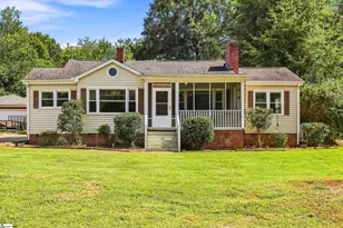 237 Margaret St, Pickens, SC 29671 - Photo 1