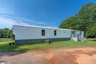 122 Lake Circle Rd, Marietta, SC 29661 - Photo 17