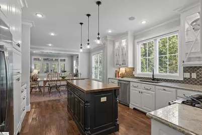 16 Willow Springs Drive, Greenville, SC 29607 - Photo 13