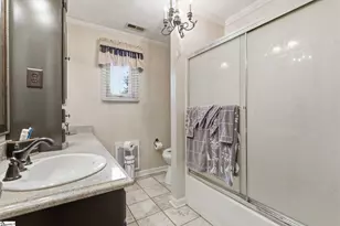 136 Bagwell St, Easley, SC 29640 - Photo 23