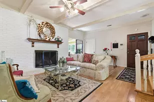 136 Bagwell St, Easley, SC 29640 - Photo 5