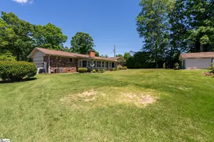 136 Bagwell St, Easley, SC 29640 - Photo 37