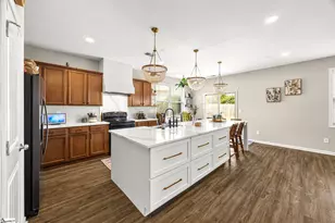 209 Marefair Ln, Simpsonville, SC 29680 - Photo 7