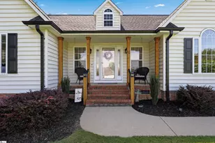 12 Silver Meadow Ln, Greer, SC 29651 - Photo 5