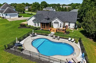 12 Silver Meadow Ln, Greer, SC 29651 - Photo 3