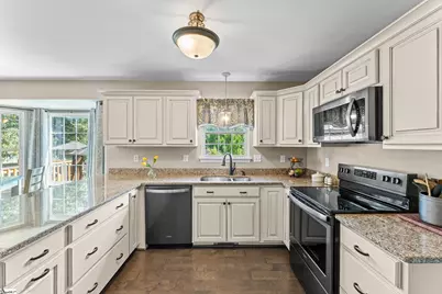 705 Canton Court, Greer, SC 29651 - Photo 7