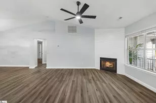 210 Abigail Ln, Greer, SC 29651 - Photo 5